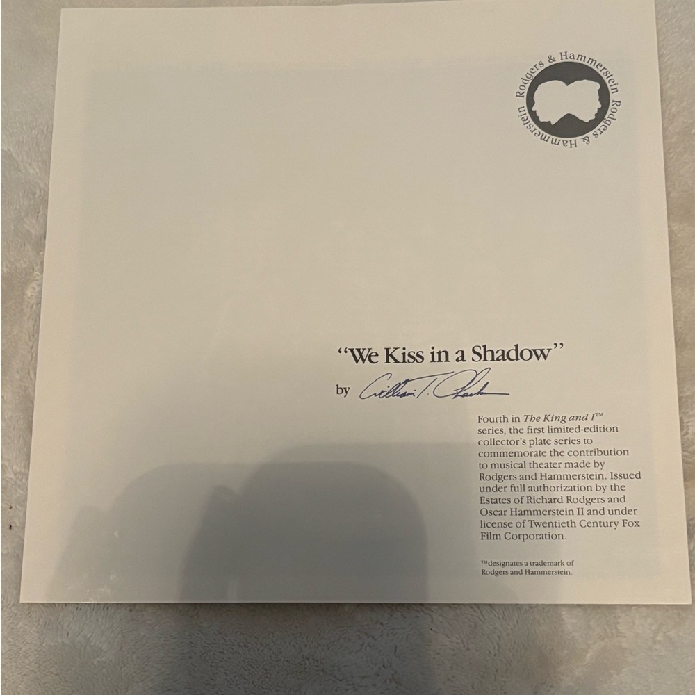 The Edwin M Knowles China Co “We Kiss In A Shadow”- Still In Box- RARE 1985 - Picture 4 of 9
